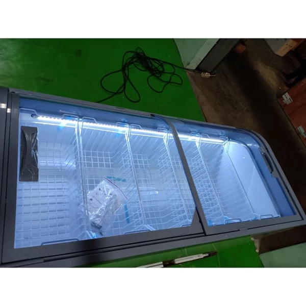 kulkas Sliding curve glass freezer supermarket 500L GEA SD 500BY