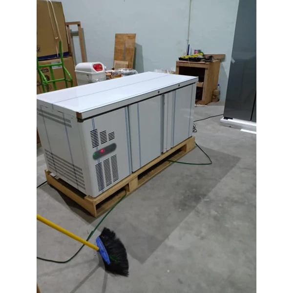 Undercounter cabinet chiller ( -2 sd 10 C ) GEA UCC 150 2D