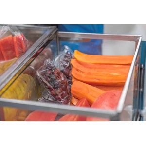 Panduan Lengkap Memilih Freezer RSA CF 310 untuk Bisnis Anda